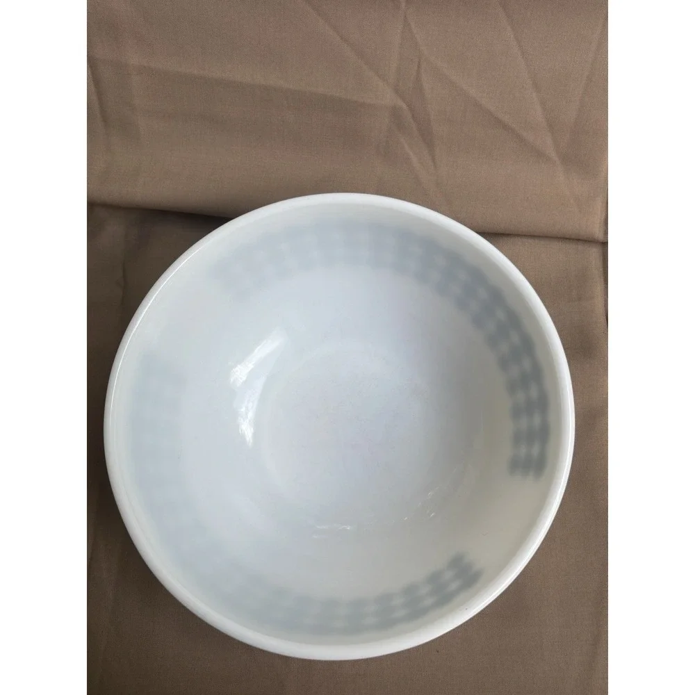 Vintage PYREX Green Polka Dot Mixing Nesting Bowl #404 Milk Glass 4 Qt